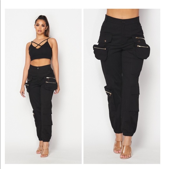 3D Pocket- High Waisted Cargo Pants - Picture 1 of 2